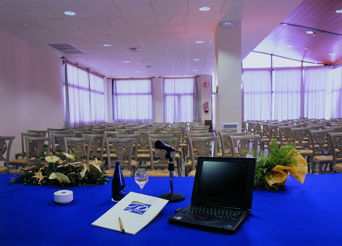 Hotel Rh Arena Gandía Εξωτερικό φωτογραφία